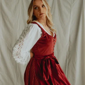 Traje Rosa