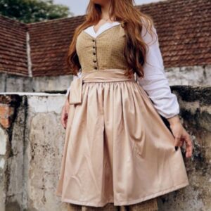 Traje Rosa