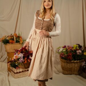 Traje Jasmim - Hohensalzburg